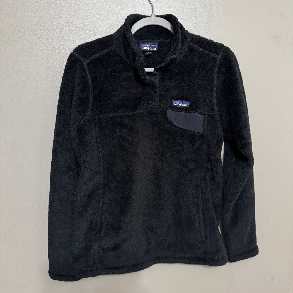 Patagonia Women's Black Re-Tool Snap-T Fleece Pullover size medium